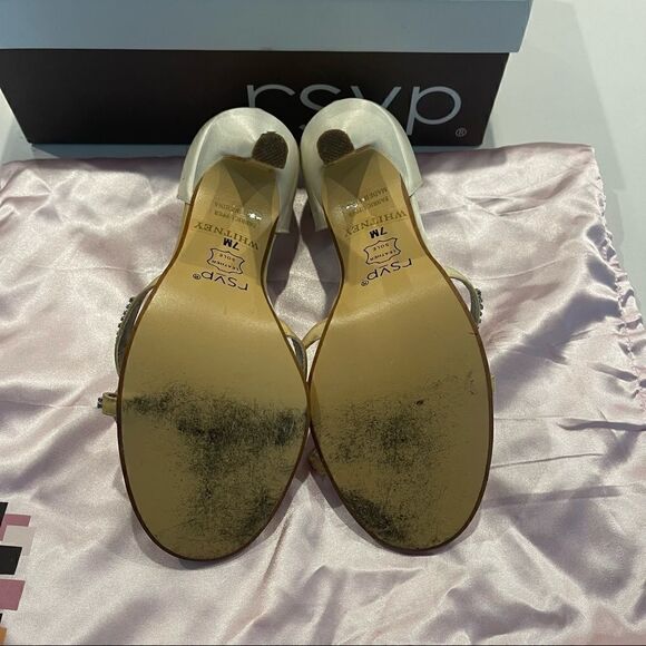 RSVP HIGH HEEL SANDAL w Chrystal details - Picture 3 of 12